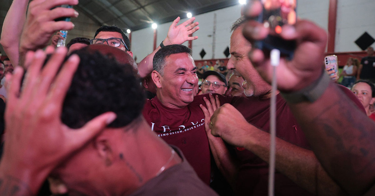 NOITE DE VITÓRIA